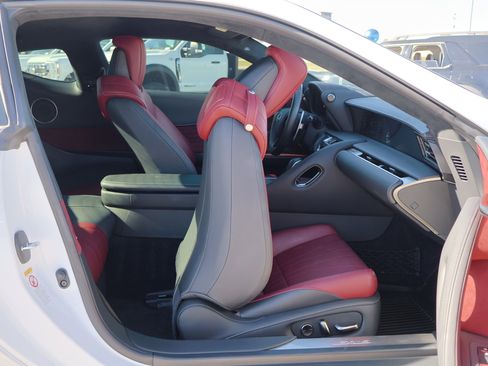 Used 2018 Lexus LC 500 Coupe image 36