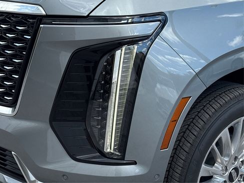 New 2026 Cadillac Escalade Luxury image 14