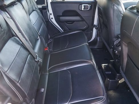 Used 2023 Jeep Wrangler Sahara w/ Cold Weather Group image 16