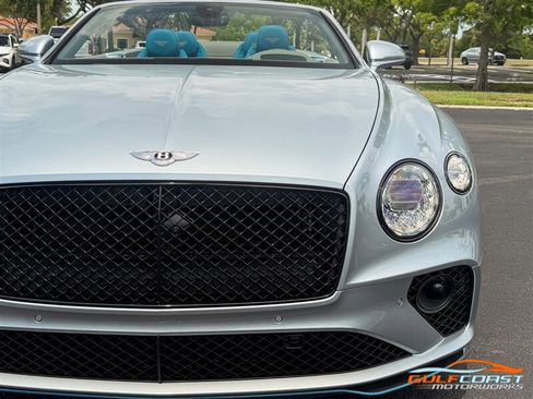 Used 2022 Bentley Continental GT AWD/4WD image 3