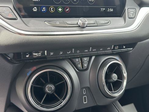 New 2025 Chevrolet Blazer LT w/ Midnight/Sport Edition image 15