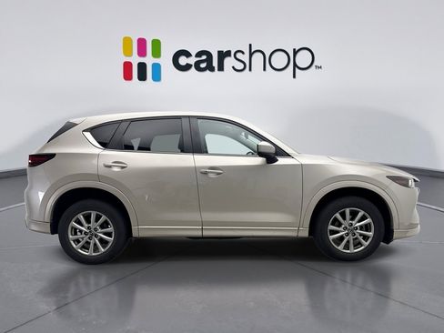 Used 2024 MAZDA CX-5 AWD 2.5 S w/ Select Package image 6