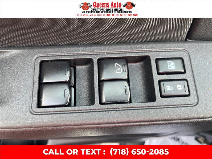 Used 2024 Nissan Frontier S AWD/4WD image 39