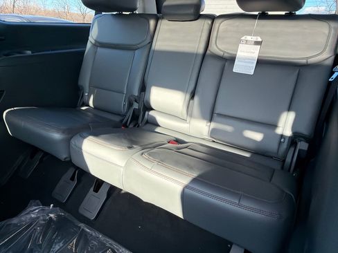 New 2025 Ford Expedition Max Active AWD/4WD image 16