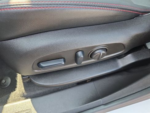 Certified 2023 Chevrolet Equinox RS w/ LPO, Floor Liner Package image 14