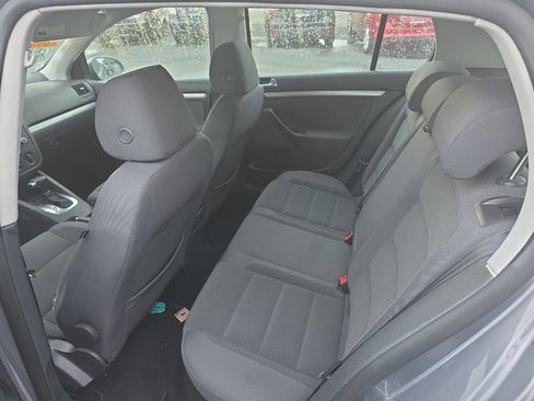 Used 2008 Volkswagen Rabbit 4-Door image 13