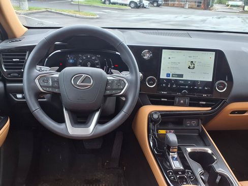 Used 2025 Lexus NX 350 AWD w/ Cold Area Package image 5