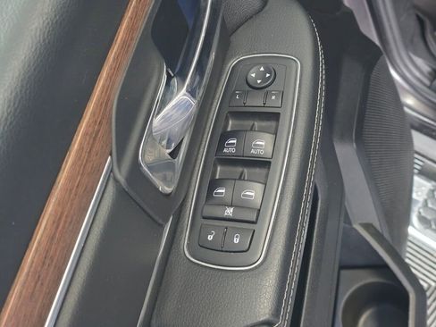 Used 2018 RAM 1500 Laramie w/ Convenience Group image 21