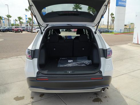 New 2026 Honda HR-V Sport image 7