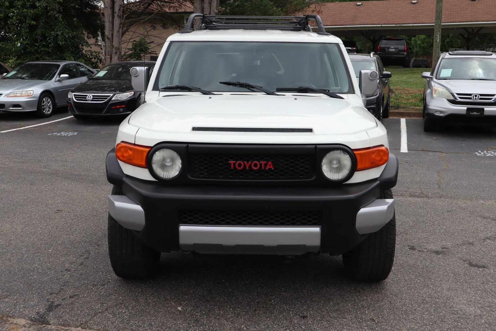 Used 2010 Toyota FJ Cruiser 4WD w/ Upgrade Pkg 2 image 2