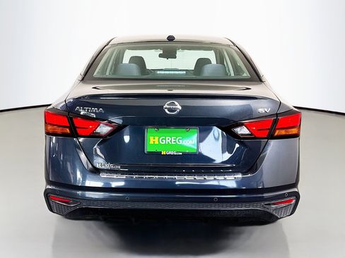 Used 2021 Nissan Altima 2.5 SV image 8