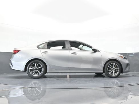 Used 2023 Kia Forte LXS image 53