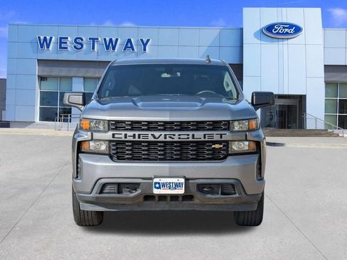 Used 2020 Chevrolet Silverado 1500 Custom w/ Custom Value Package RWD image 8