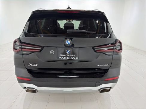 Used 2023 BMW X3 xDrive30i w/ Premium Package AWD/4WD image 4