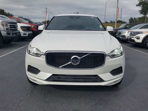 Used 2019 Volvo XC60 T5 Momentum w/ Multimedia Package image 2