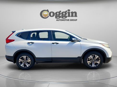 Used 2017 Honda CR-V LX image 5