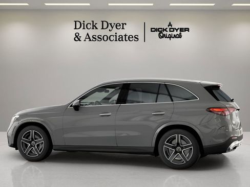 Used 2026 Mercedes-Benz GLC 300 image 21