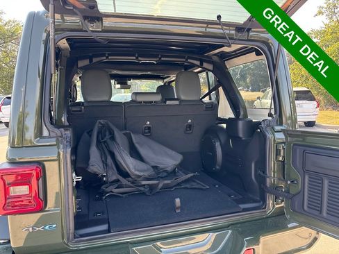 Used 2024 Jeep Wrangler High Altitude AWD/4WD image 10