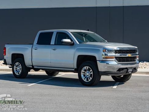 Used 2018 Chevrolet Silverado 1500 LT image 13