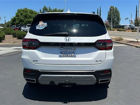 Used 2023 Honda Pilot Elite image 5