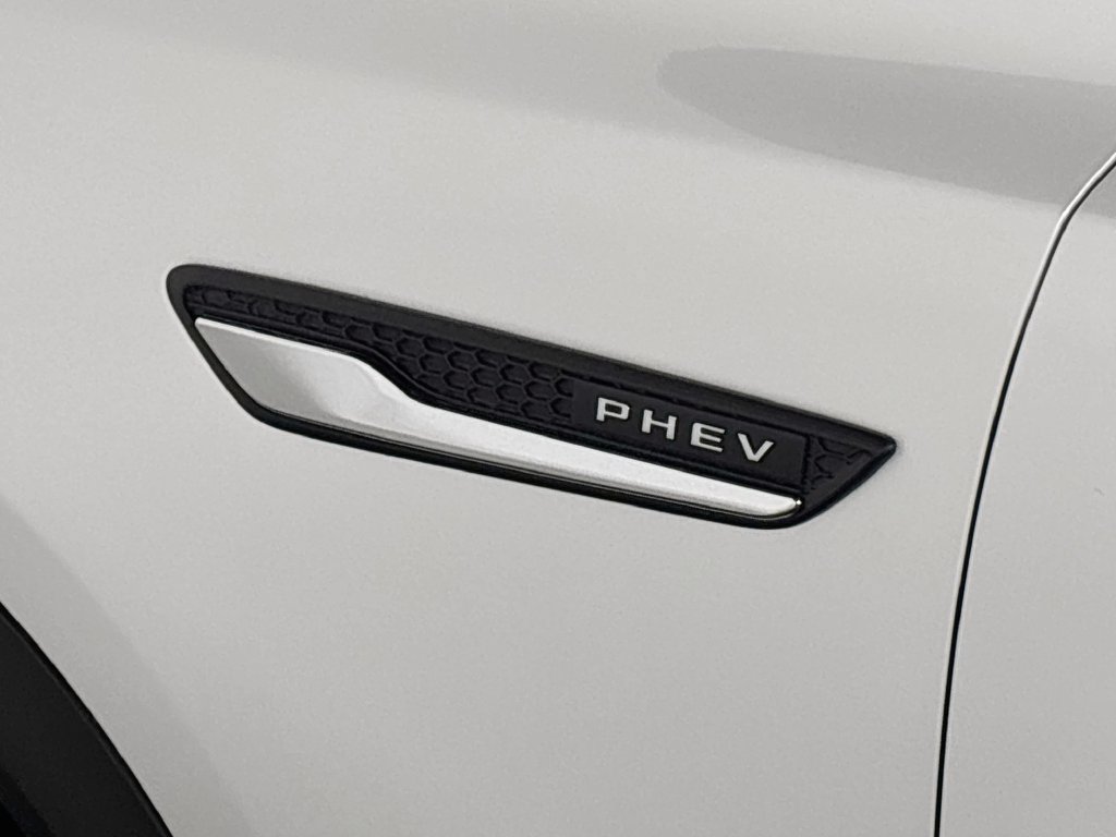 Used 2024 MAZDA CX-90 Plug-In Hybrid w/ Premium Plus AWD/4WD image 25