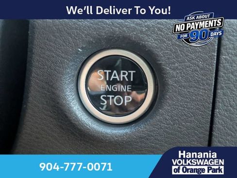 Used 2025 Nissan Frontier SV w/ SV Convenience Package RWD image 30