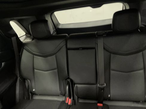 Used 2022 Cadillac XT5 Premium Luxury image 11