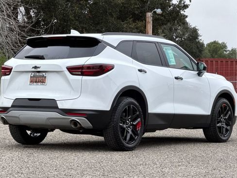 Certified 2025 Chevrolet Blazer LT w/ Redline Edition image 4