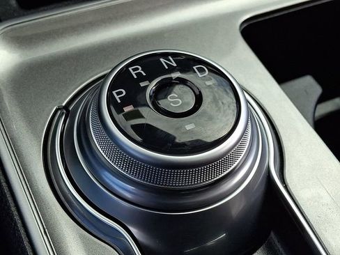 Used 2023 Ford Edge SEL w/ Convenience Package image 17