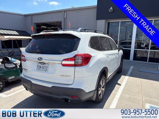 Used 2019 Subaru Ascent Premium AWD/4WD image 4