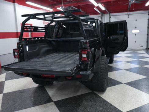 Used 2022 Jeep Gladiator Rubicon w/ LED Lighting Group AWD/4WD image 27