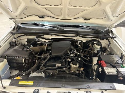 Used 2011 Toyota Tacoma 2WD Access Cab w/ SR5 Pkg #2 image 23