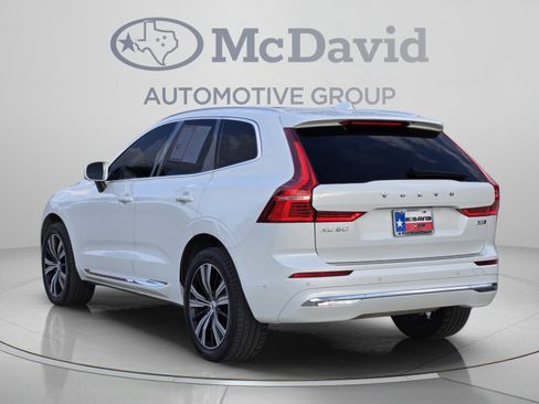 Used 2022 Volvo XC60 B5 Inscription w/ Advanced Package AWD/4WD image 4