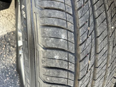 Used 2025 Nissan Pathfinder SL image 8