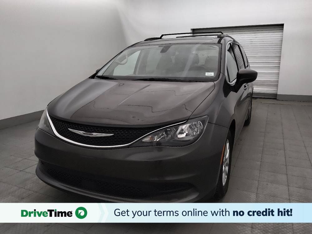 Used 2021 Chrysler Voyager Lxi FWD image 1