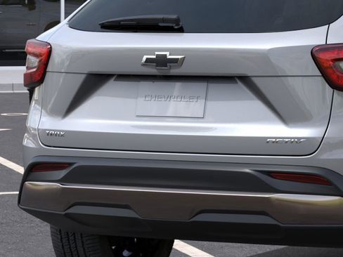New 2026 Chevrolet Trax ACTIV w/ Sunroof Package image 14