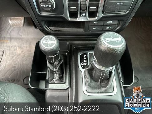 Used 2019 Jeep Wrangler Unlimited Sahara AWD/4WD image 24
