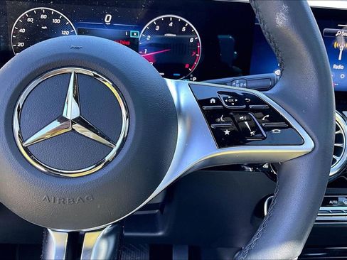 Used 2026 Mercedes-Benz GLA 250 4MATIC image 21