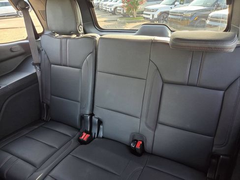 Used 2024 Chevrolet Tahoe RST w/ Luxury Package AWD/4WD image 20
