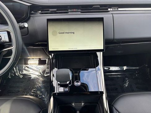 New 2026 Land Rover Range Rover Sport Dynamic SE AWD/4WD image 17