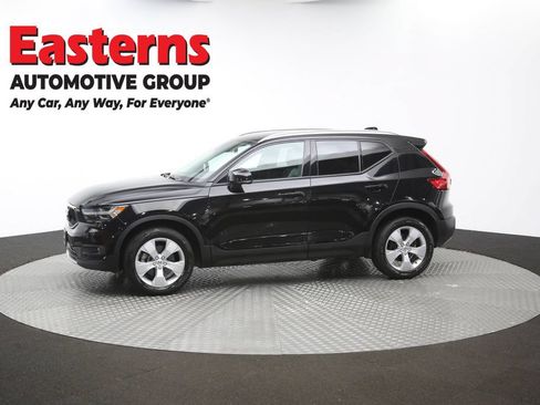 Used 2022 Volvo XC40 T5 Momentum AWD/4WD image 58