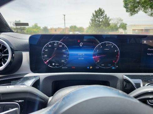 Used 2025 Mercedes-Benz CLA 250 image 32