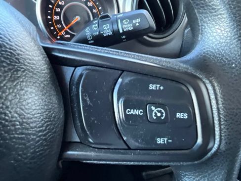Used 2022 Jeep Wrangler Sport AWD/4WD image 13