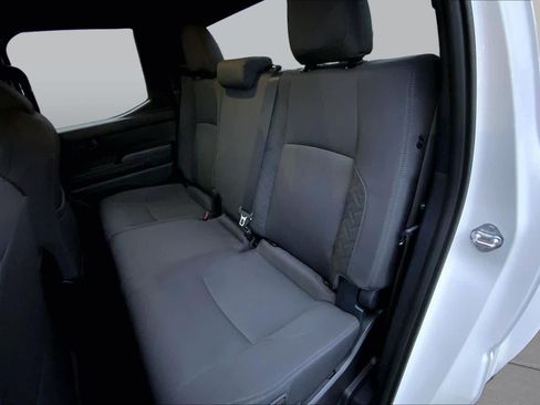 Used 2025 Toyota Tacoma SR AWD/4WD image 20