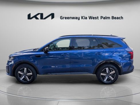 Used 2023 Kia Sorento S FWD image 4