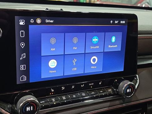 Used 2023 Chevrolet Colorado Z71 w/ Z71 Convenience Package 2 image 16