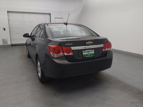 Used 2016 Chevrolet Cruze LT image 6
