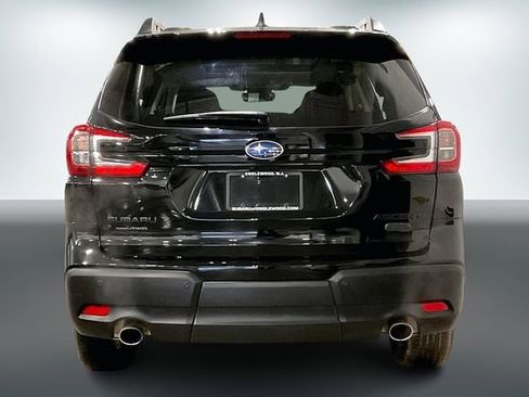 Used 2023 Subaru Ascent Onyx Edition Limited image 4