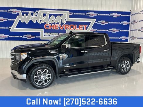 Used 2025 GMC Sierra 1500 SLT w/ SLT Premium Plus Package AWD/4WD image 1
