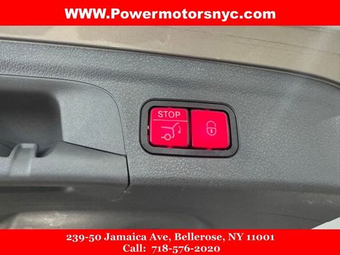 Used 2020 Mercedes-Benz GLE 350 w/ 3rd Row Seat Package image 27